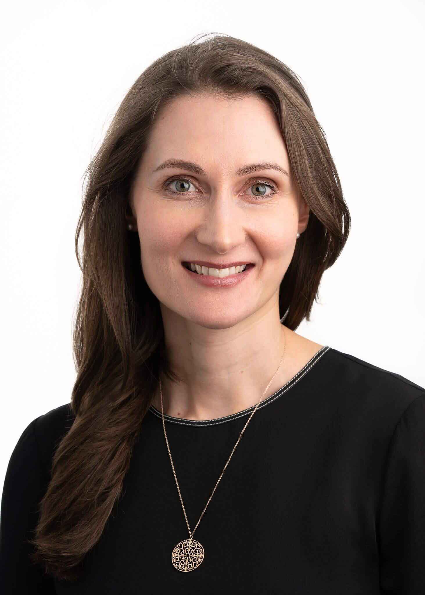 Dr Jennifer Leung - profile image 001